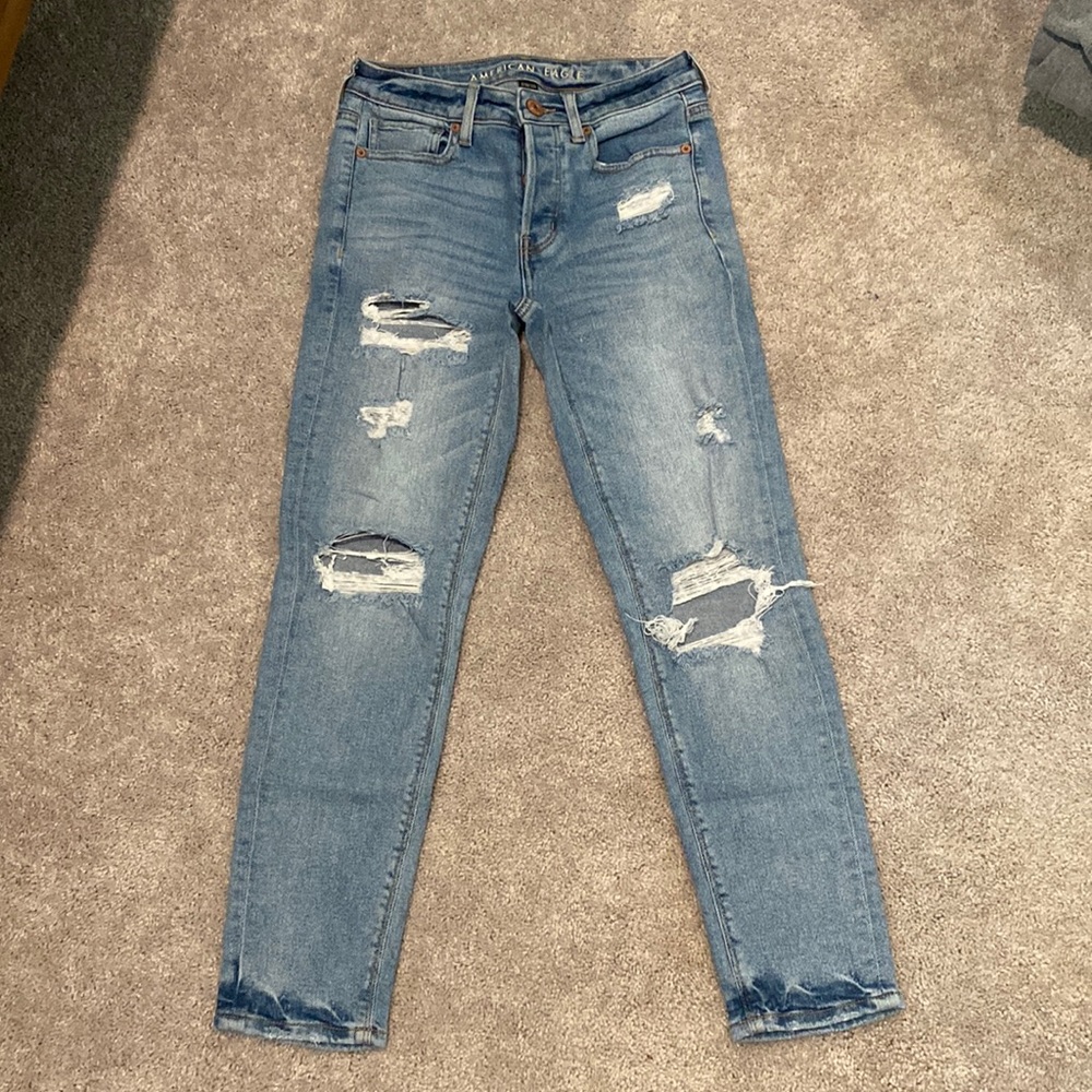 Women’s American Eagle Tomgirl Jeans. Size 00S.